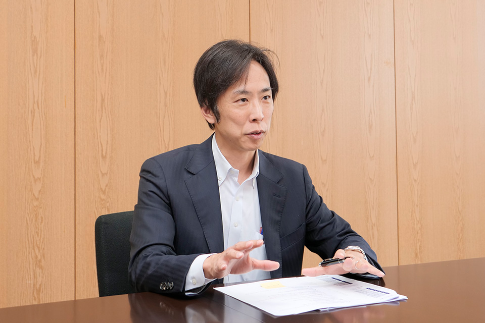 大和総研